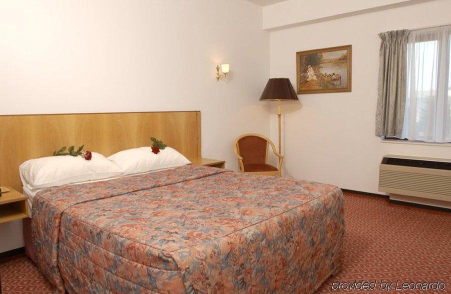 Hotel Hp Park Ольштын Экстерьер фото